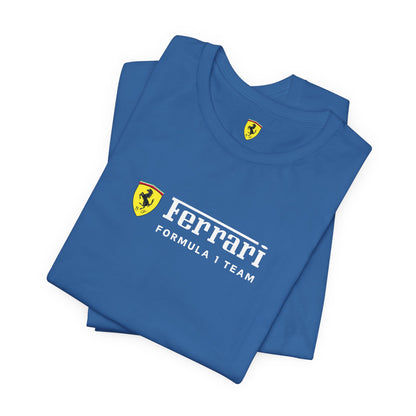 Ferrari Unisex Bella+Canva Ultra Soft T-Shirt – Bequemer Stil – Scuderia und Formel-1-Team – Geschenk für den Auto-Enthusiasten – Auto-Show-Ausrüstung