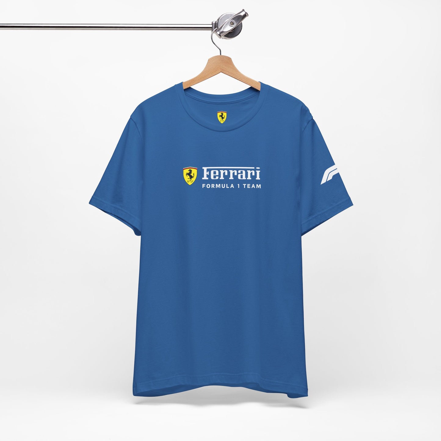 Ferrari Unisex Bella+Canva Ultra Soft Tee - Estilo cómodo - Scuderia y equipo de Fórmula 1 - Regalo para los entusiastas del automóvil - Car Show Gear