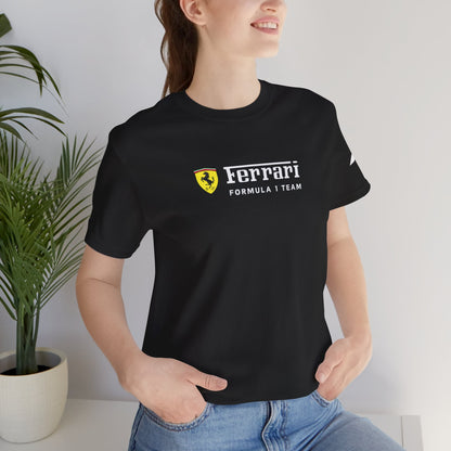 Ferrari Unisex Bella+Canva Ultra Soft Tee - Estilo cómodo - Scuderia y equipo de Fórmula 1 - Regalo para los entusiastas del automóvil - Car Show Gear