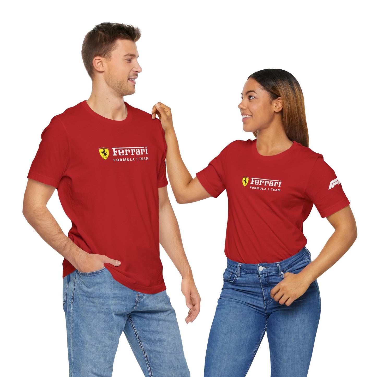 Ferrari Unisex Bella+Canva Ultra Soft T-Shirt – Bequemer Stil – Scuderia und Formel-1-Team – Geschenk für den Auto-Enthusiasten – Auto-Show-Ausrüstung